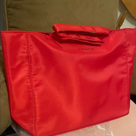 Coach Vibrant Red Fragrance Tote - Picture 17 of 17